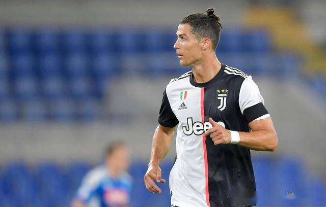  门兴格拉德巴赫定位球战术奏效力克劲敌法兰克福