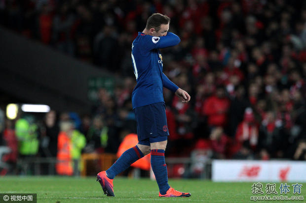 弗莱堡与科隆上演进球大战双方握手言和各取一分  弗莱堡与科隆上演进球大战双方握手言和各取一分